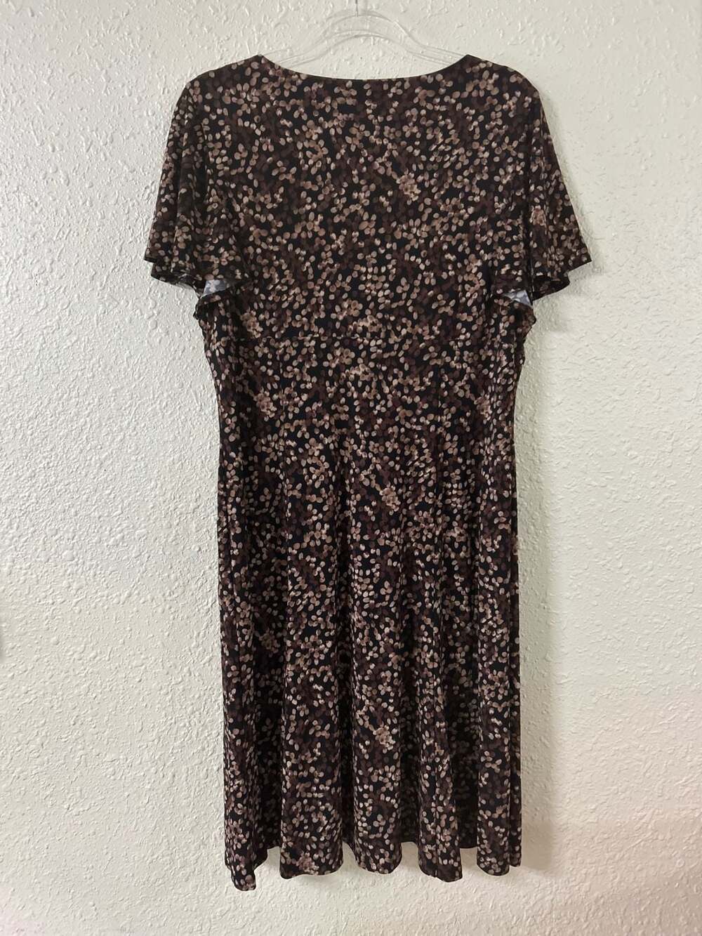 Chaps Women's Brown Dot Print Flutter Sleeve V-Neck Dress XL - Picture 5 of 6
